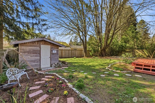 224 224th Street SW, Bothell, WA 98021