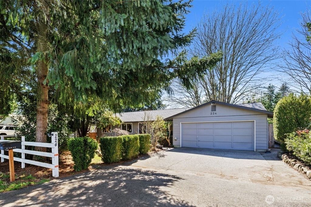 224 224th Street SW, Bothell, WA 98021