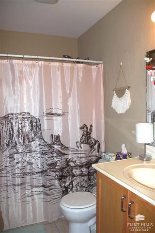 924 Bertrand Street, Manhattan, KS 66502