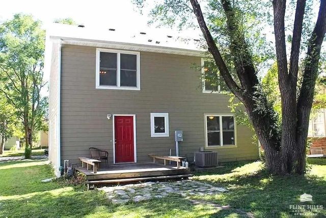 924 Bertrand Street, Manhattan, KS 66502