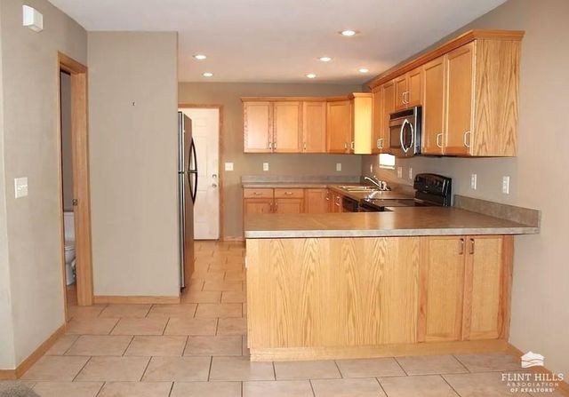 924 Bertrand Street, Manhattan, KS 66502