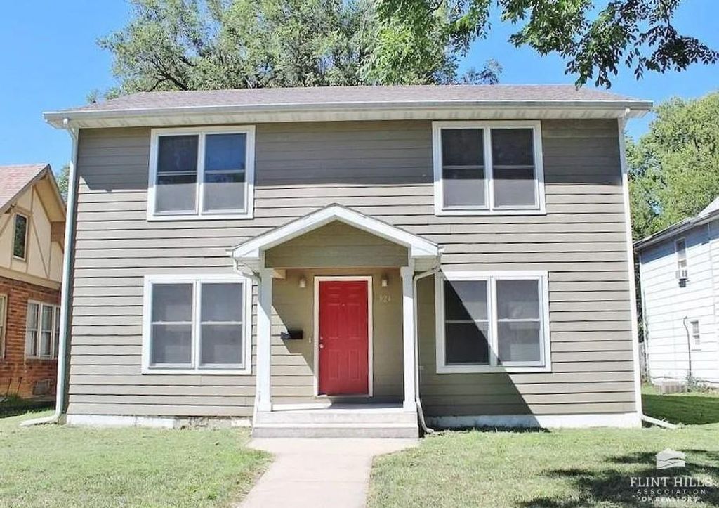 924 Bertrand Street, Manhattan, KS 66502