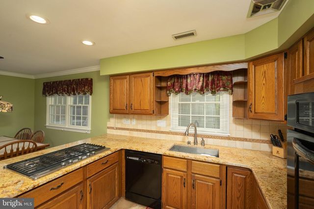 492 BRIGHTS LN, Blue Bell, PA 19422