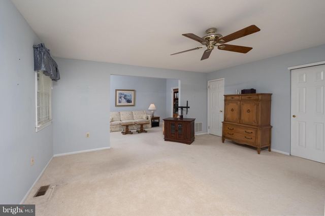 492 BRIGHTS LN, Blue Bell, PA 19422