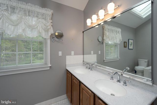 492 BRIGHTS LN, Blue Bell, PA 19422