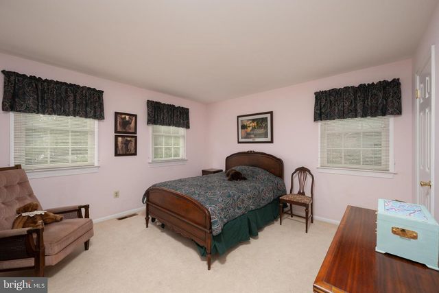 492 BRIGHTS LN, Blue Bell, PA 19422