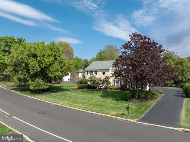 492 BRIGHTS LN, Blue Bell, PA 19422