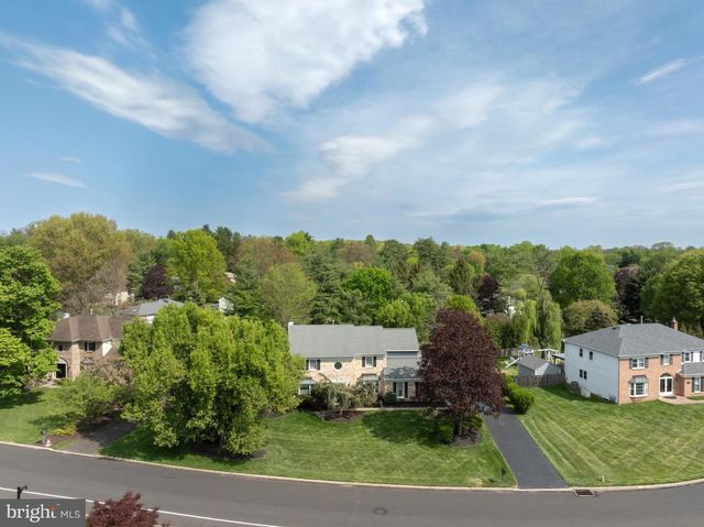 492 BRIGHTS LN, Blue Bell, PA 19422