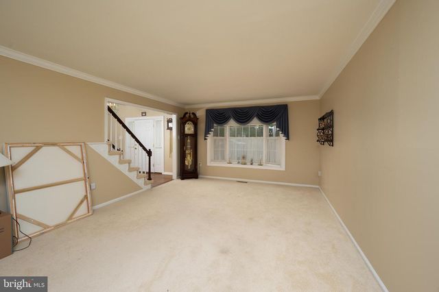 492 BRIGHTS LN, Blue Bell, PA 19422