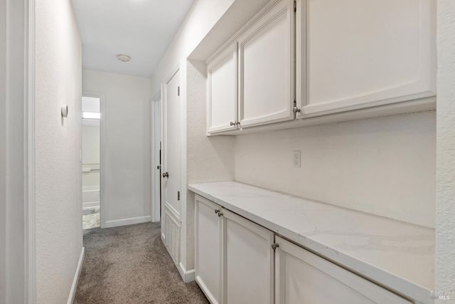 896 Meadowhawk Dr, Vacaville, CA 95687