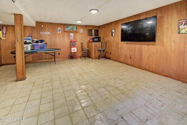 4901 Cane Run Rd, Louisville, KY 40216
