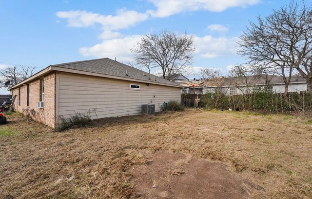 4920 S Peachtree Road, Balch Springs, TX 75180