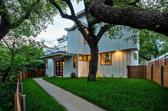 1407 Parkinson DR 1, Austin, TX 78704