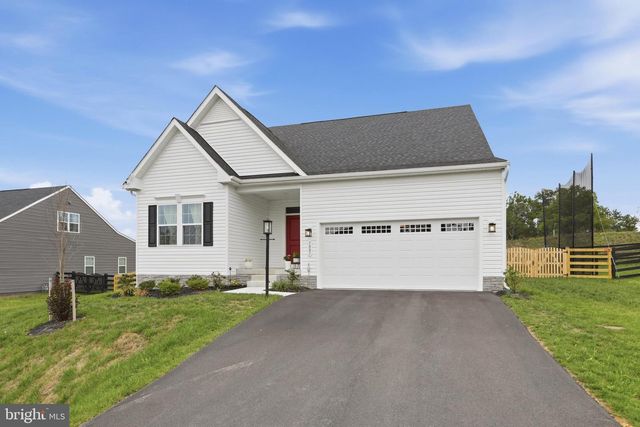 1881 SHANNON DRIVE SOUTH, Greencastle, PA 17225