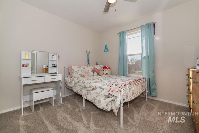 3113 Woodbridge St, Caldwell, ID 83605