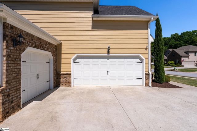 228 Montalcino Way, Simpsonville, SC 29681