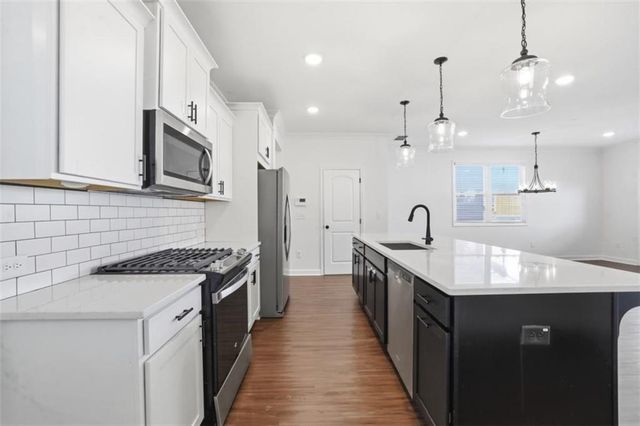 3723 Silvery Way, Powder Springs, GA 30127