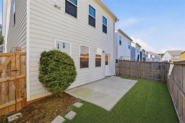 3723 Silvery Way, Powder Springs, GA 30127