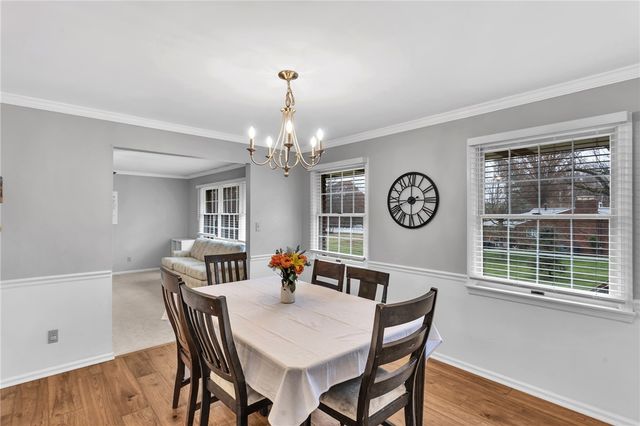 105 Lynn Ann Dr, Plum Boro, PA 15068