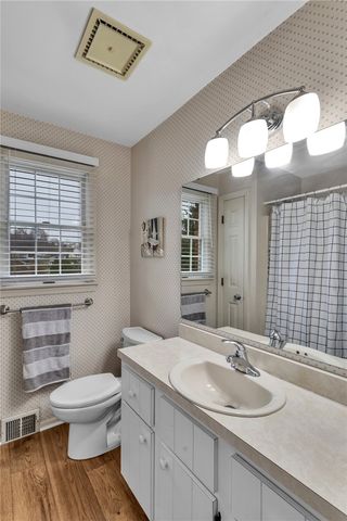 105 Lynn Ann Dr, Plum Boro, PA 15068