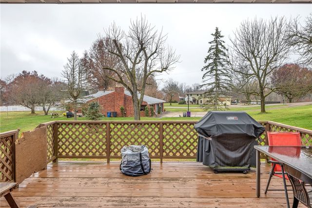 105 Lynn Ann Dr, Plum Boro, PA 15068