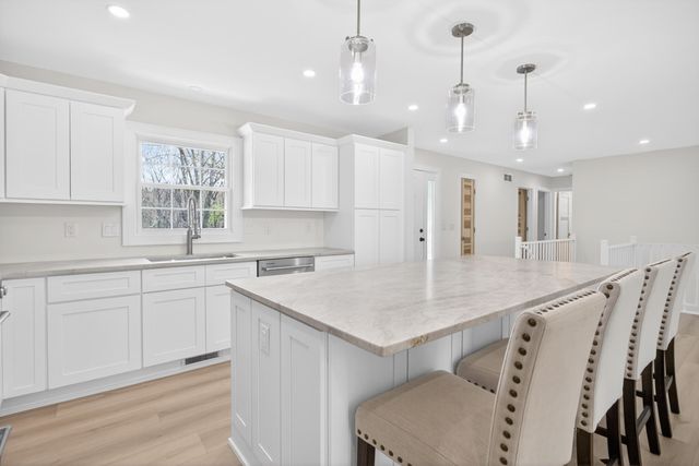 1865 Lindsey, Liberty Twp-jackson, MI 49201