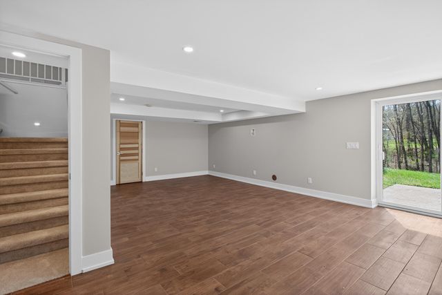 1865 Lindsey, Liberty Twp-jackson, MI 49201