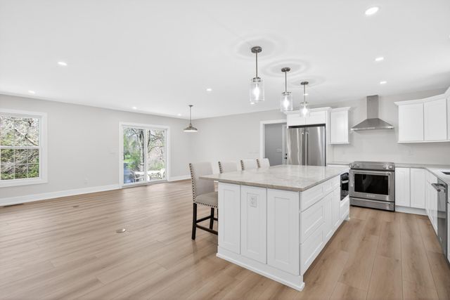 1865 Lindsey, Liberty Twp-jackson, MI 49201
