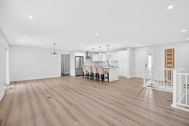 1865 Lindsey, Liberty Twp-jackson, MI 49201