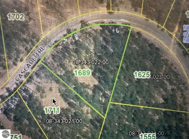 1689 Cascade Trail, Traverse City, MI 49685