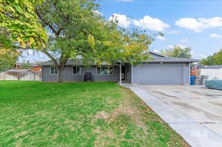 3860 N Elgin, Boise, ID 83713