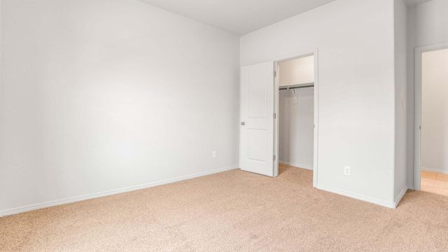 6104 Chicago Drive SE, Albuquerque, NM 87106