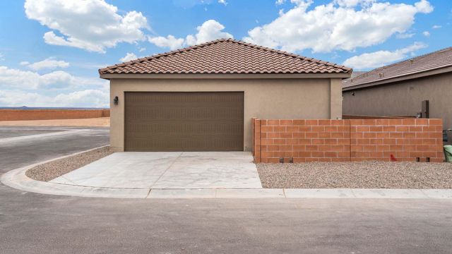 6104 Chicago Drive SE, Albuquerque, NM 87106