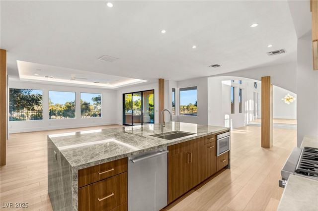 1704 Wincanton Drive, Las Vegas, NV 89134