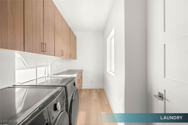 1704 Wincanton Drive, Las Vegas, NV 89134