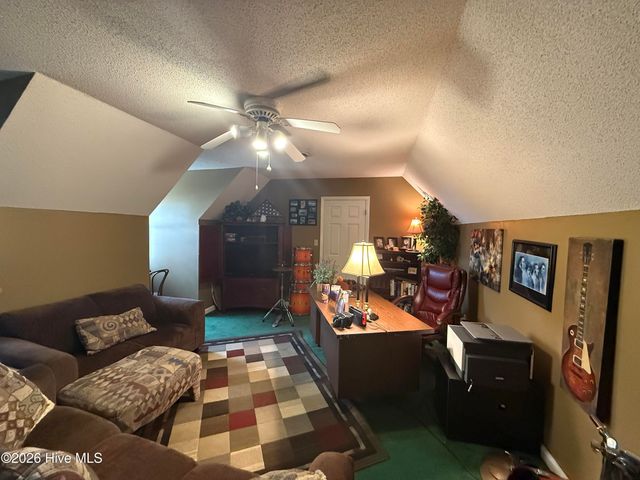 405 Goldleaf Drive, Goldsboro, NC 27534