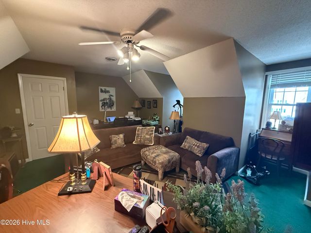 405 Goldleaf Drive, Goldsboro, NC 27534