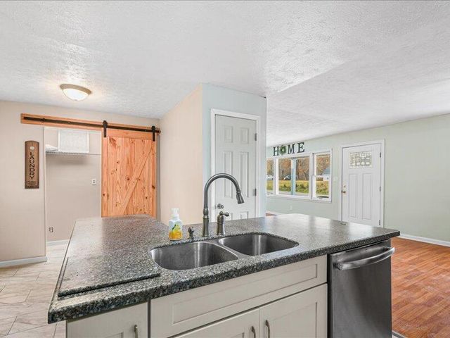 4724 Hwy 1643, Somerset, KY 42501