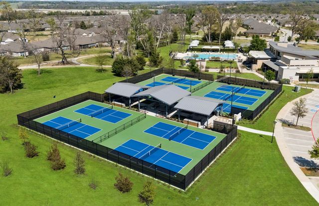 329 Snowbird Way, Mckinney, TX 75071