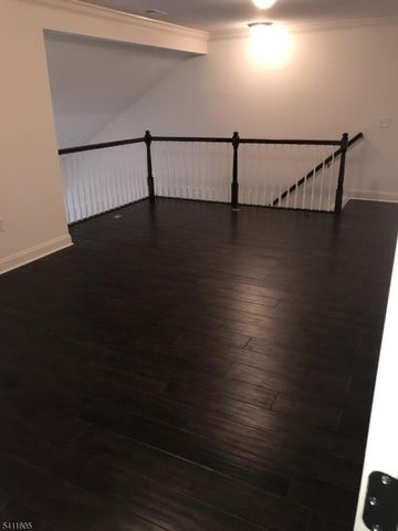 36 Elston Ct, Wanaque Boro, NJ 07420