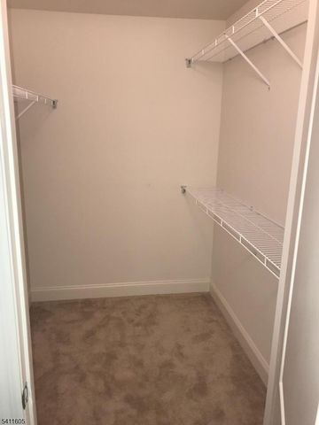 36 Elston Ct, Wanaque Boro, NJ 07420