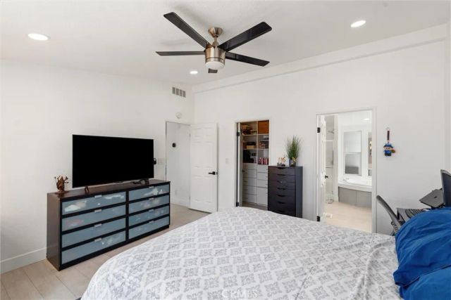 21851 Newland 250, Huntington Beach, CA 92646