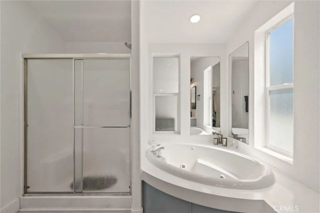 21851 Newland 250, Huntington Beach, CA 92646