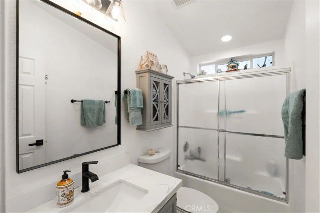 21851 Newland 250, Huntington Beach, CA 92646