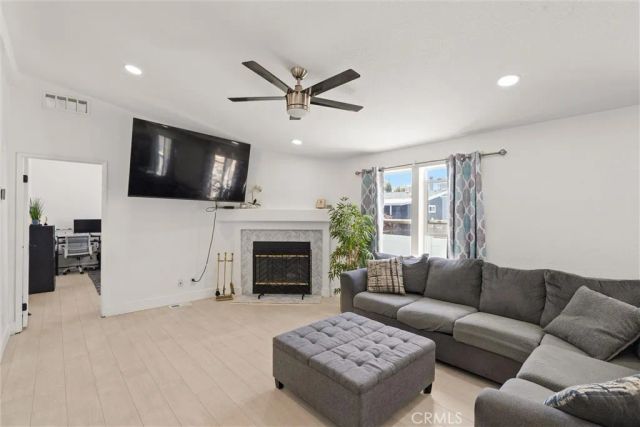 21851 Newland 250, Huntington Beach, CA 92646