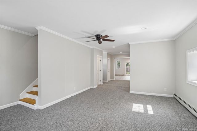 44 Ridgedale Avenue, Farmingville, NY 11738