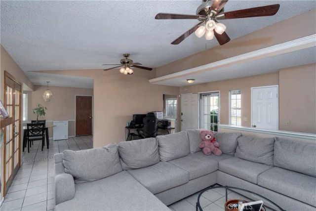 40030 176th East, Palmdale, CA 93591