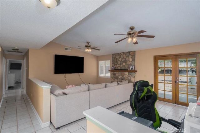 40030 176th East, Palmdale, CA 93591
