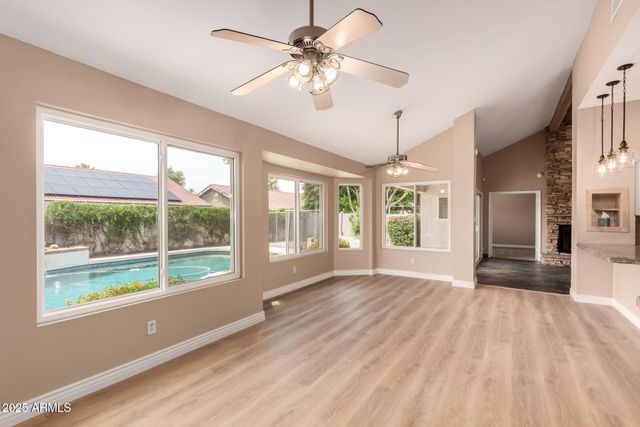 11115 E Mercer Lane, Scottsdale, AZ 85259