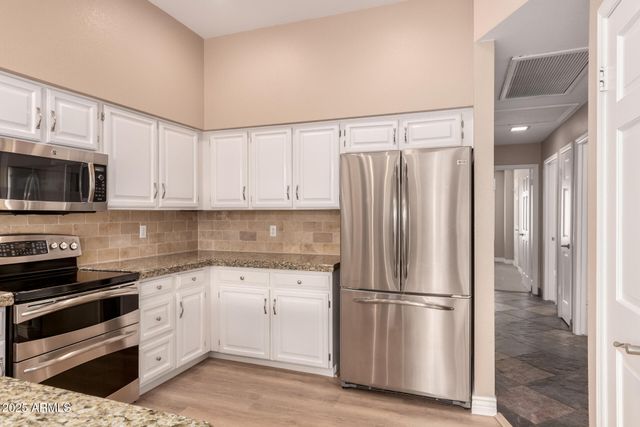 11115 E Mercer Lane, Scottsdale, AZ 85259